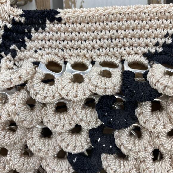 Handmade Crocheted Aluminum Soda Pop Top Bamboo Handles Purse Handbag Tan Black - Picture 2 of 12
